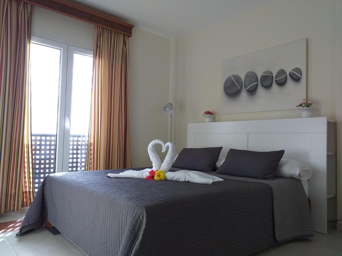Aparthotel El Cerrito Playa Cancajos.- BreNa Baja  외부 사진