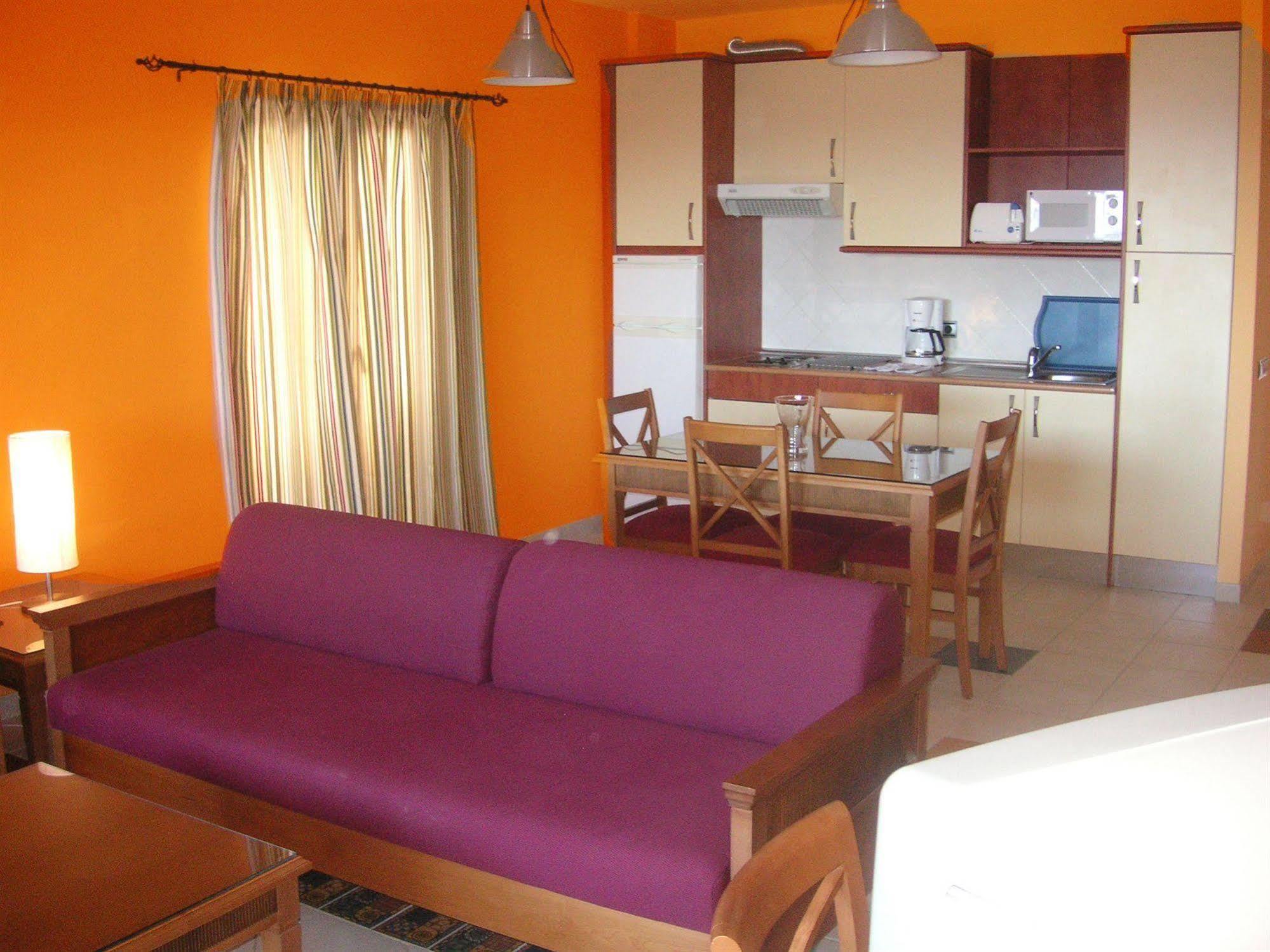 Aparthotel El Cerrito Playa Cancajos.- BreNa Baja  외부 사진
